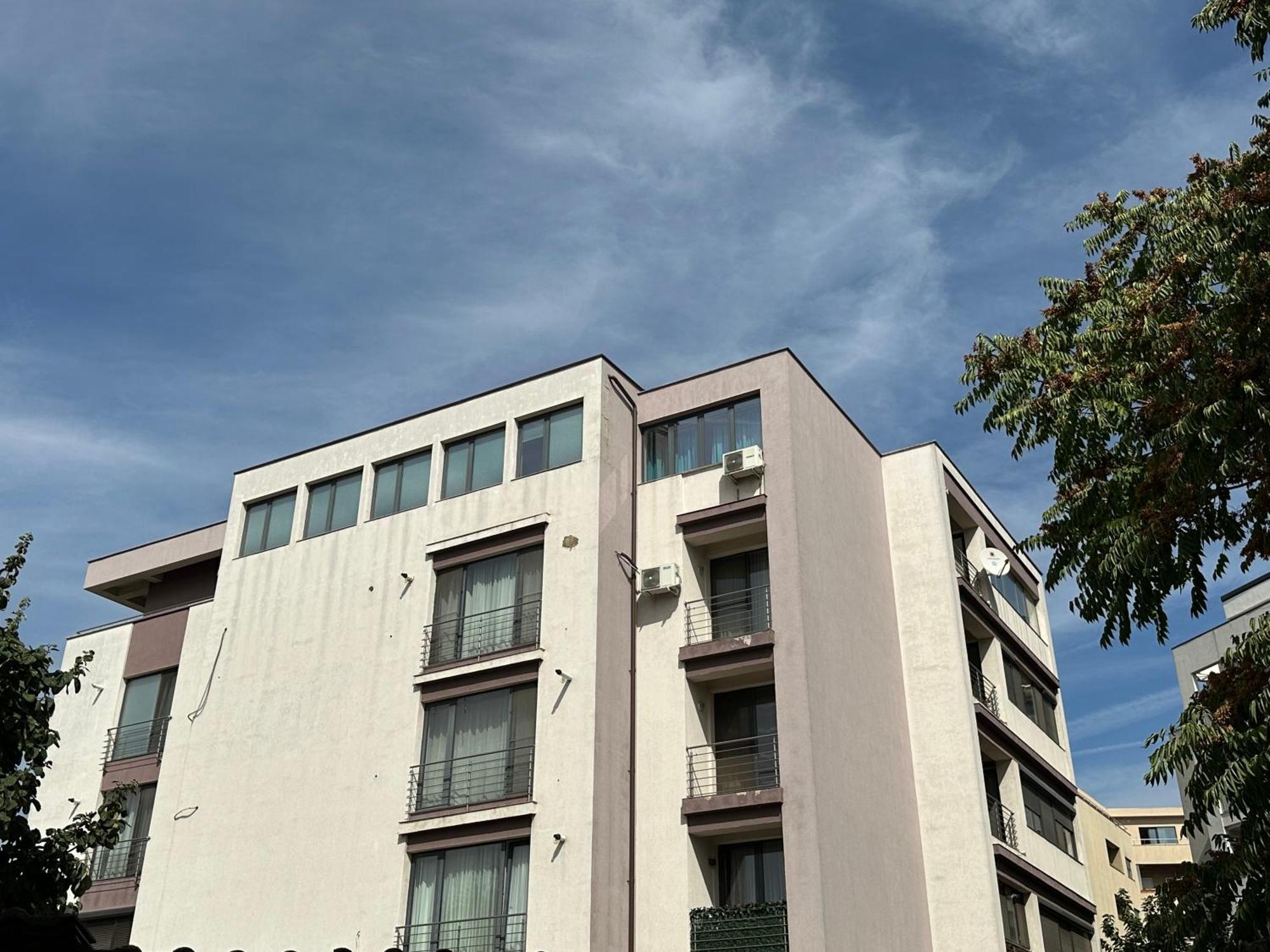 Centru Unirii Luxury Vip Palmier Apartament 2 Camere Cu Terasa Exterioara Amenajata ! Parcare Subterana Privata Climatizata Si Supravegheata Video Dar Doar Cu Rezervare In Limita Locurilor Disponibile !Proprietate In Regim Hoteliep - Nu Are Bucatarie Bucarest Exterior foto